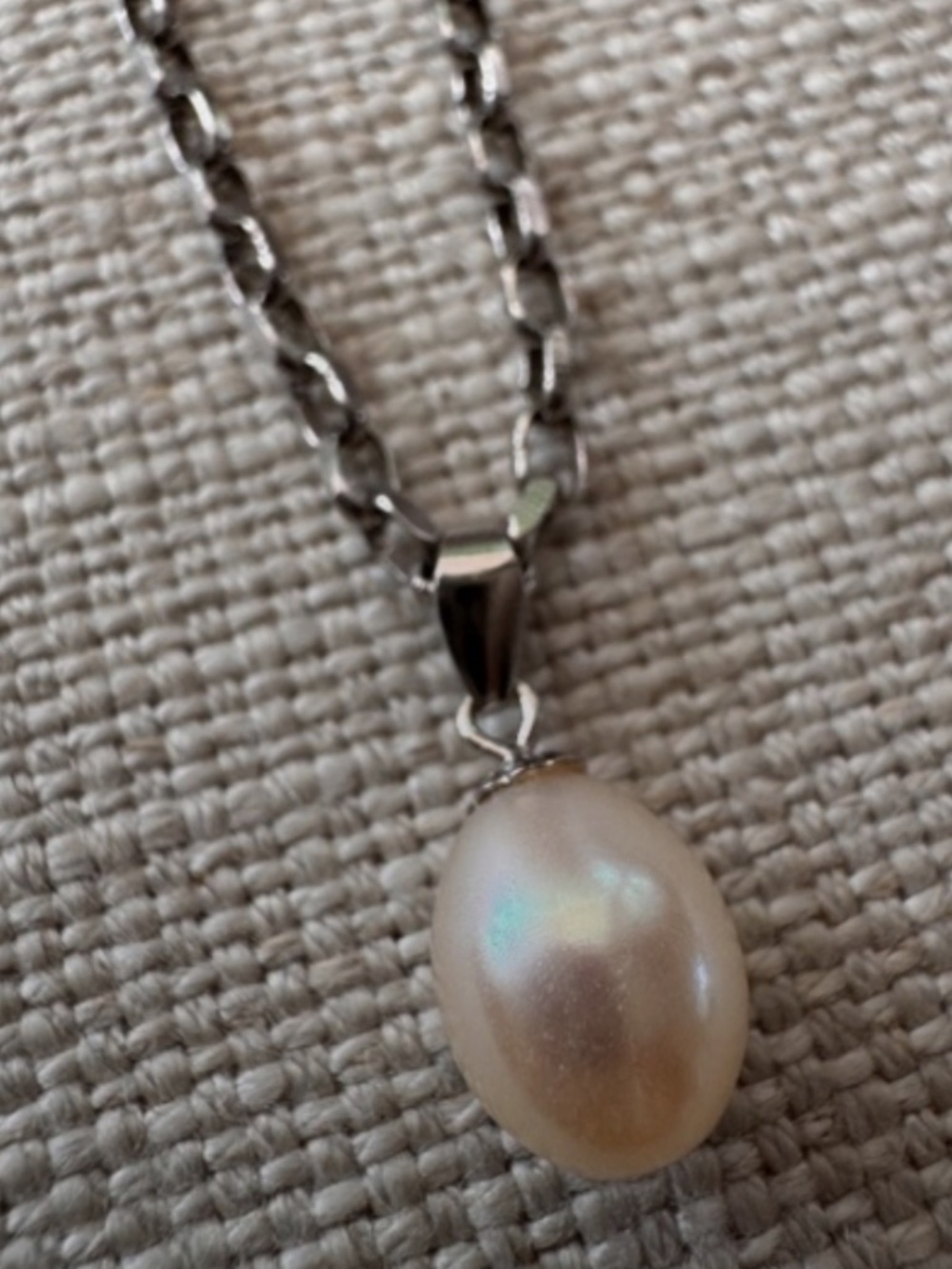 18” Sterling Silver Chain with Genuine Freshwater Pearl Pendant